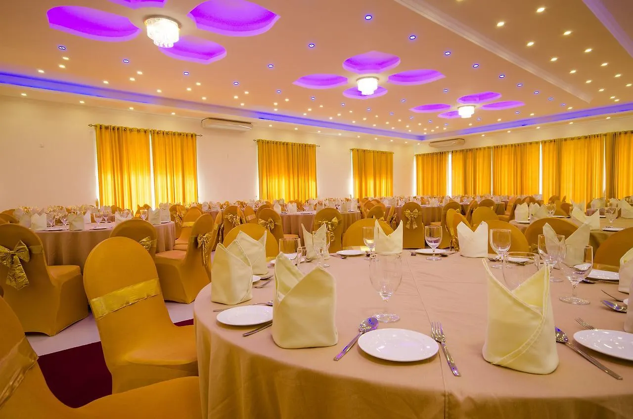 Okwin Resort Канди